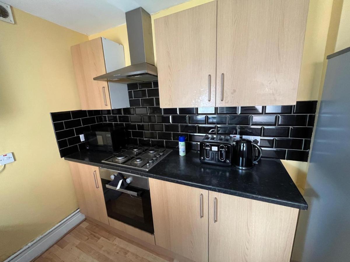 Arthurs Hill Newcastle, Free Parking Fully Equipped Kitchen 4 Bedrooms, Near City Centre Exteriör bild